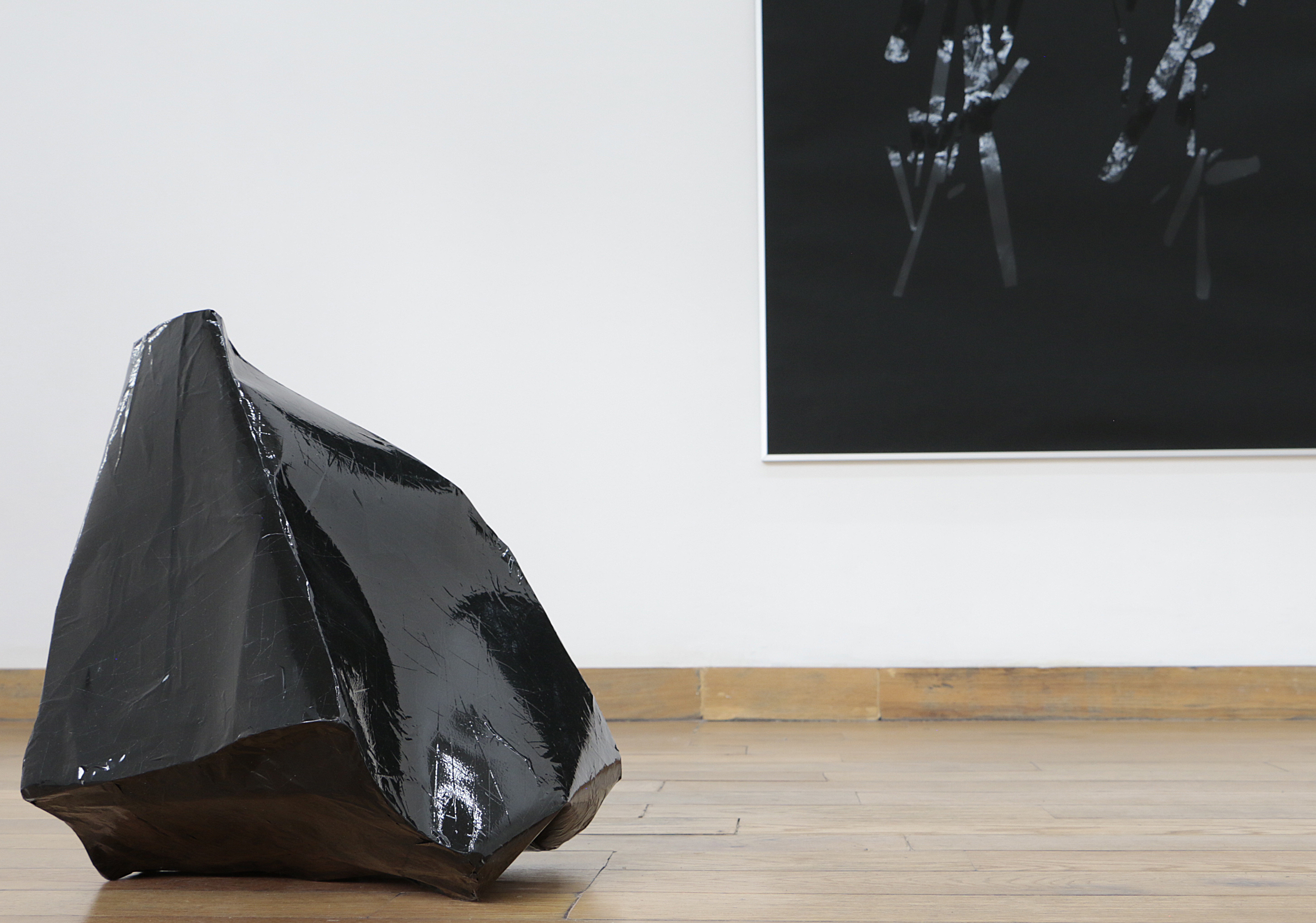 Vista de instalación, Manuela García, Aire, Plomo Gallery, 2019. Cortesía de Plomo Gallery