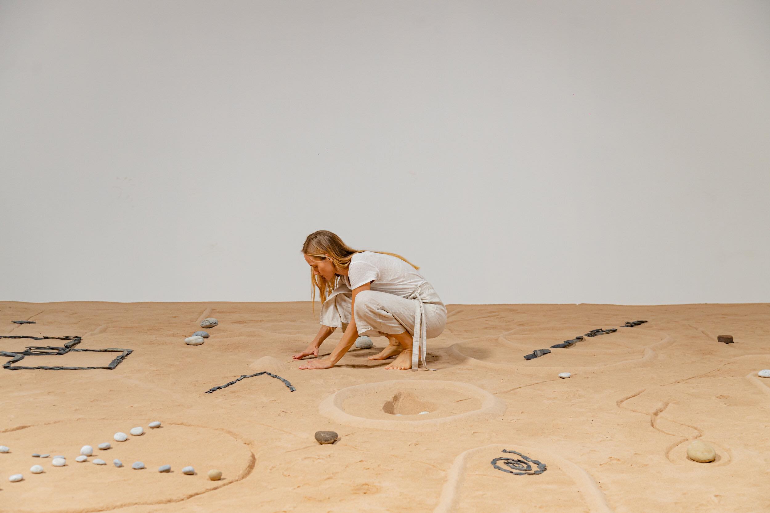 Rachel Garrard - Image 4