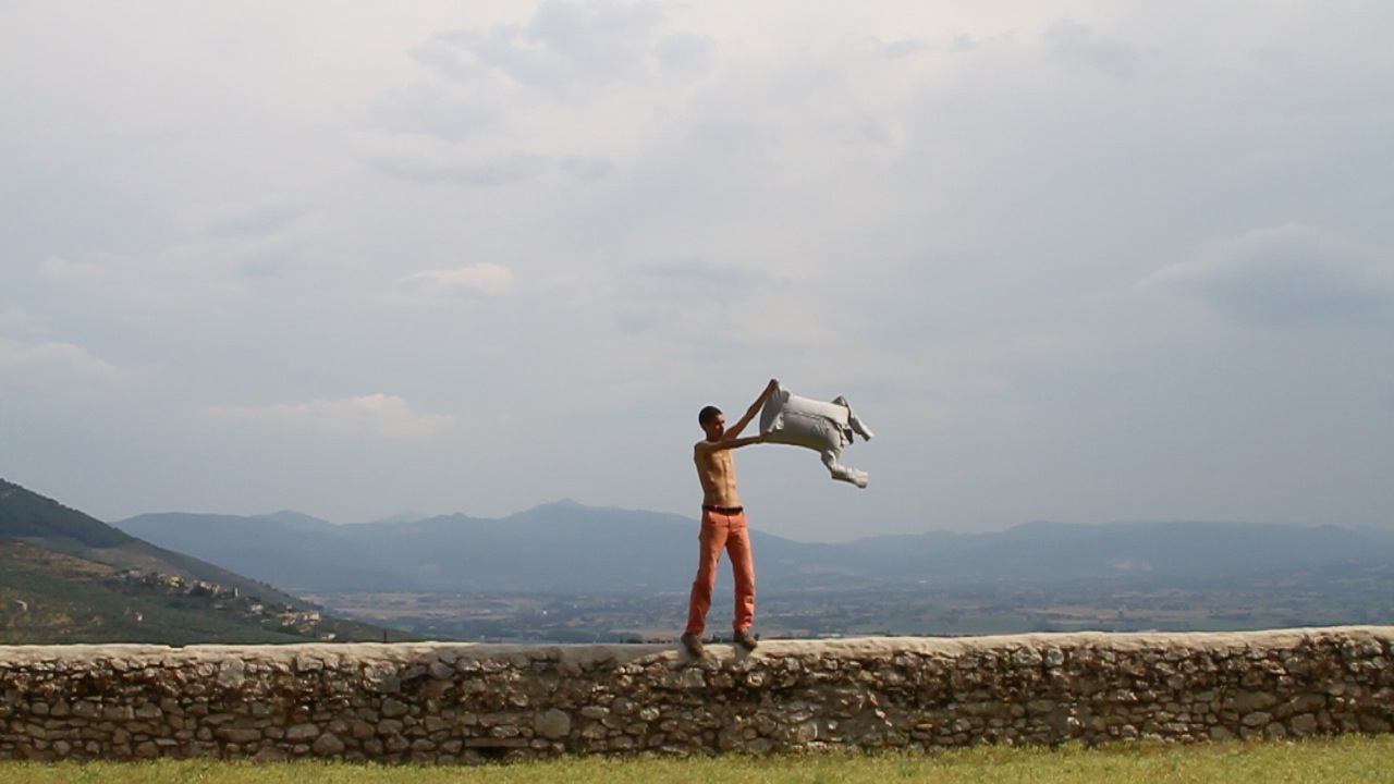 Calixto Ramírez, Periplo, 2013, Still de video. Cortesía del artista