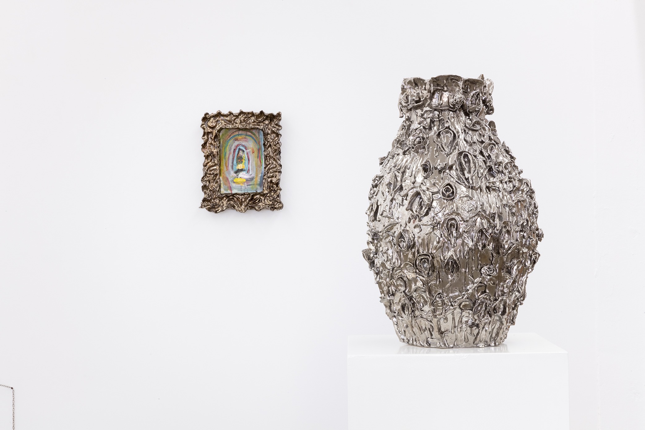 Exhibition view, Alejandro García Contreras, ‘Vibrations of an Imperfect Cosmic Web’. Courtesy of Saenger Galería. Photograph: Enrique Macías Martínez