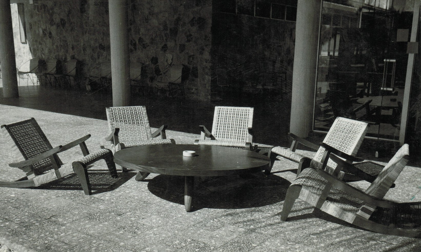 Derivas de Arte y Arquitectura: Clara Porset's design