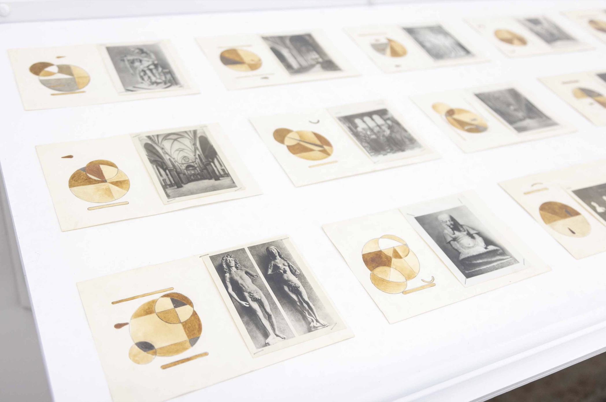 Installation View of Pablo Helguera’s exhibition ‘Museo de la vida escolar’, 2023. Courtesy of Galería Enrique Guerrero