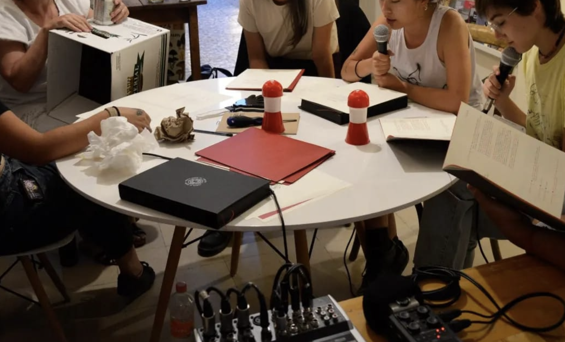 Incorporating the remains: Deep listening laboratory and recreation of sound archives
