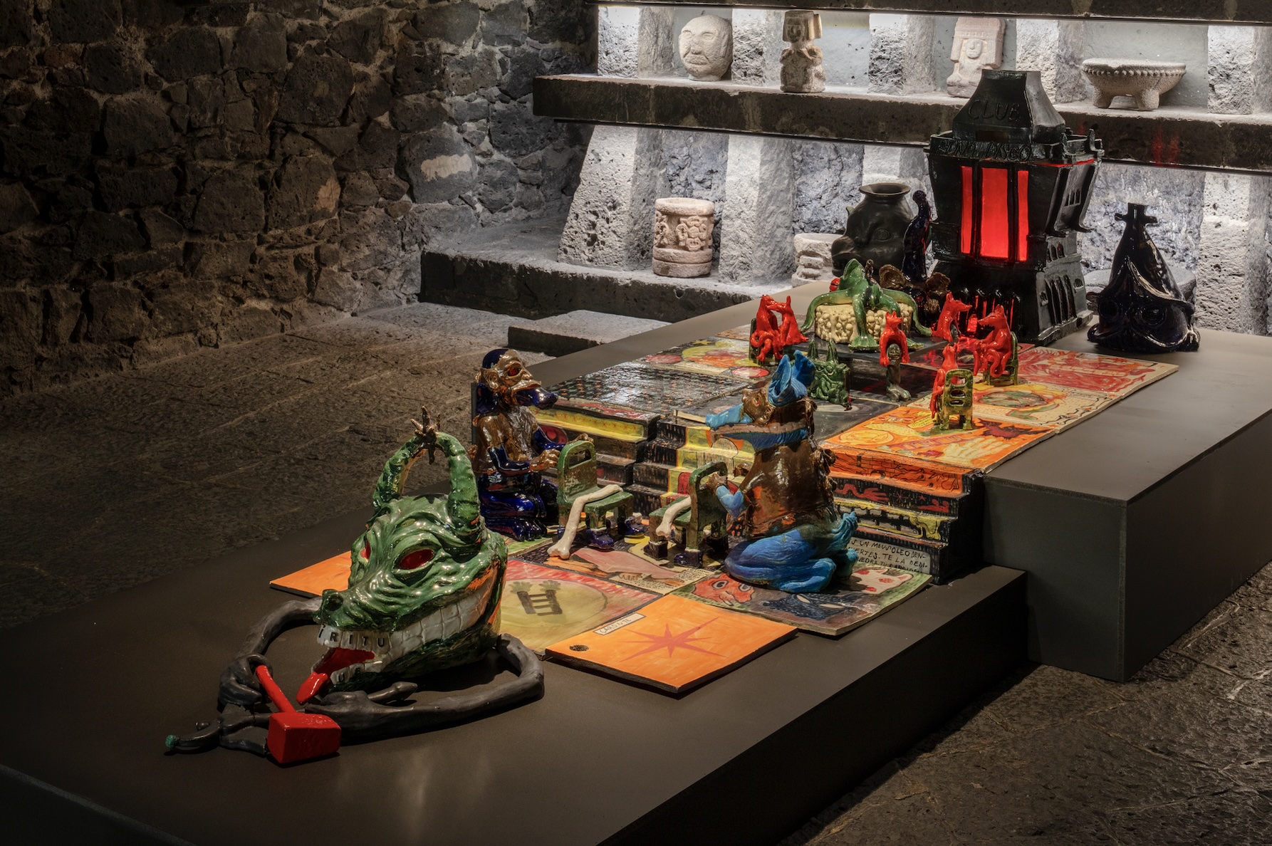 Spectral Figurations: "¿Cómo se escribe muerte al sur?" at the Anahuacalli