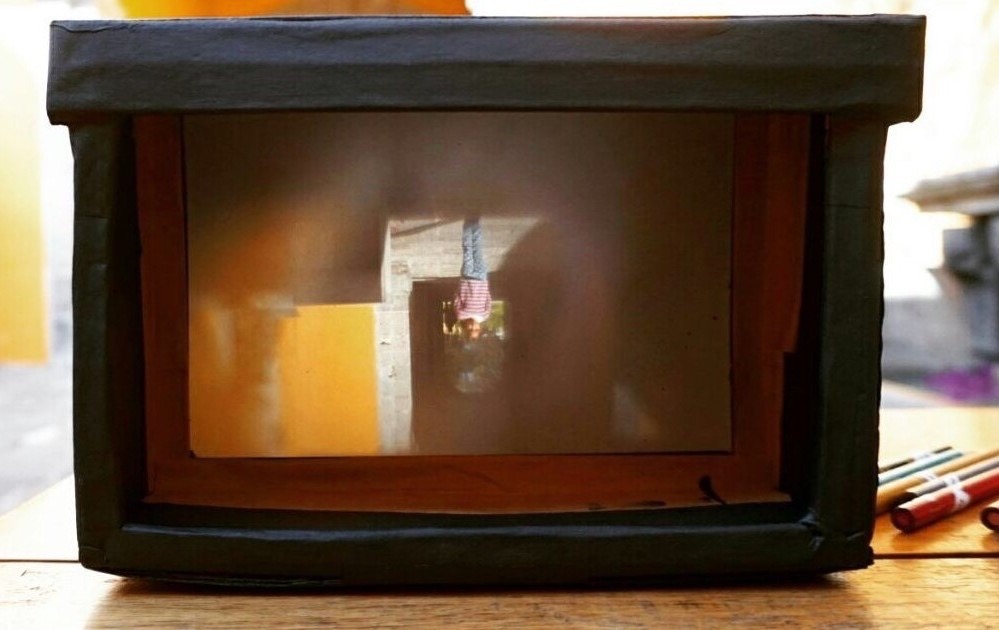 MINI DOMINGO: ADOJUHR Y LOS UNICORNIOS: DE LA LUZ A LA IMAGEN