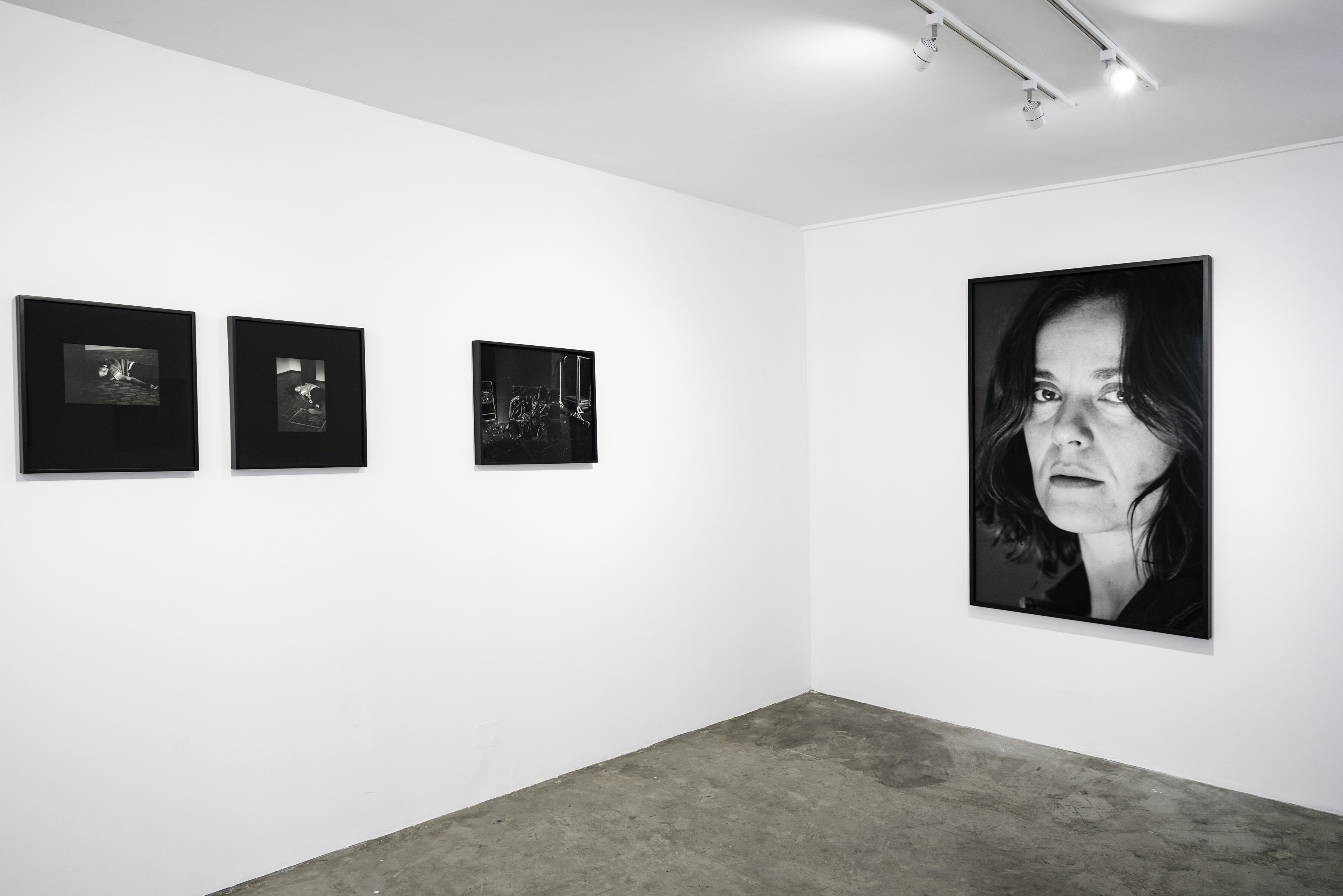Yvonne Venegas, “Drama mexicano”, vista de exposición. Cortesía de la artista y Lateral