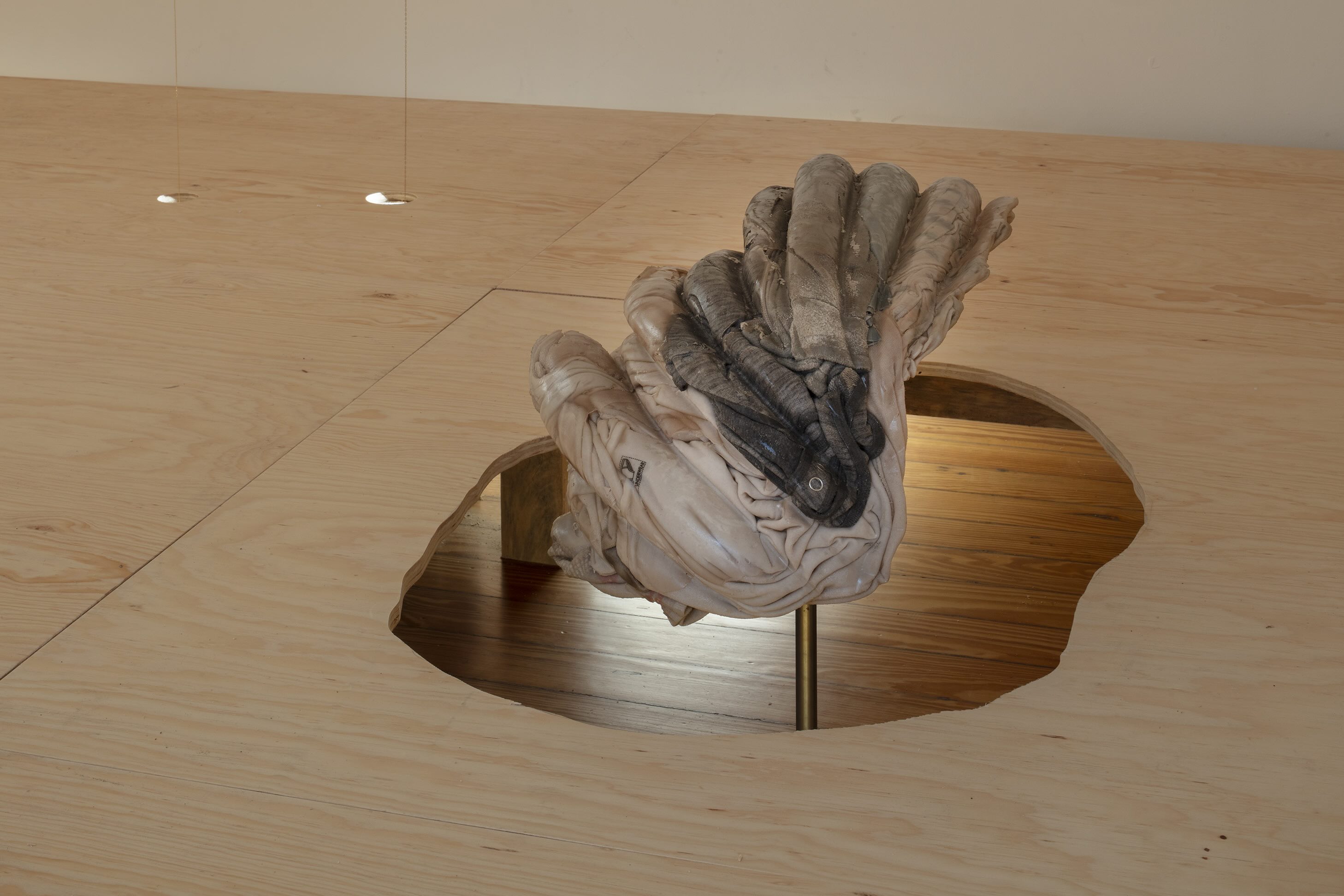 Tania Pérez Córdova, “El aire, hoy”, exhibition view. Courtesy of the artist and Travesía Cuatro. Photo: Ramiro Chaves