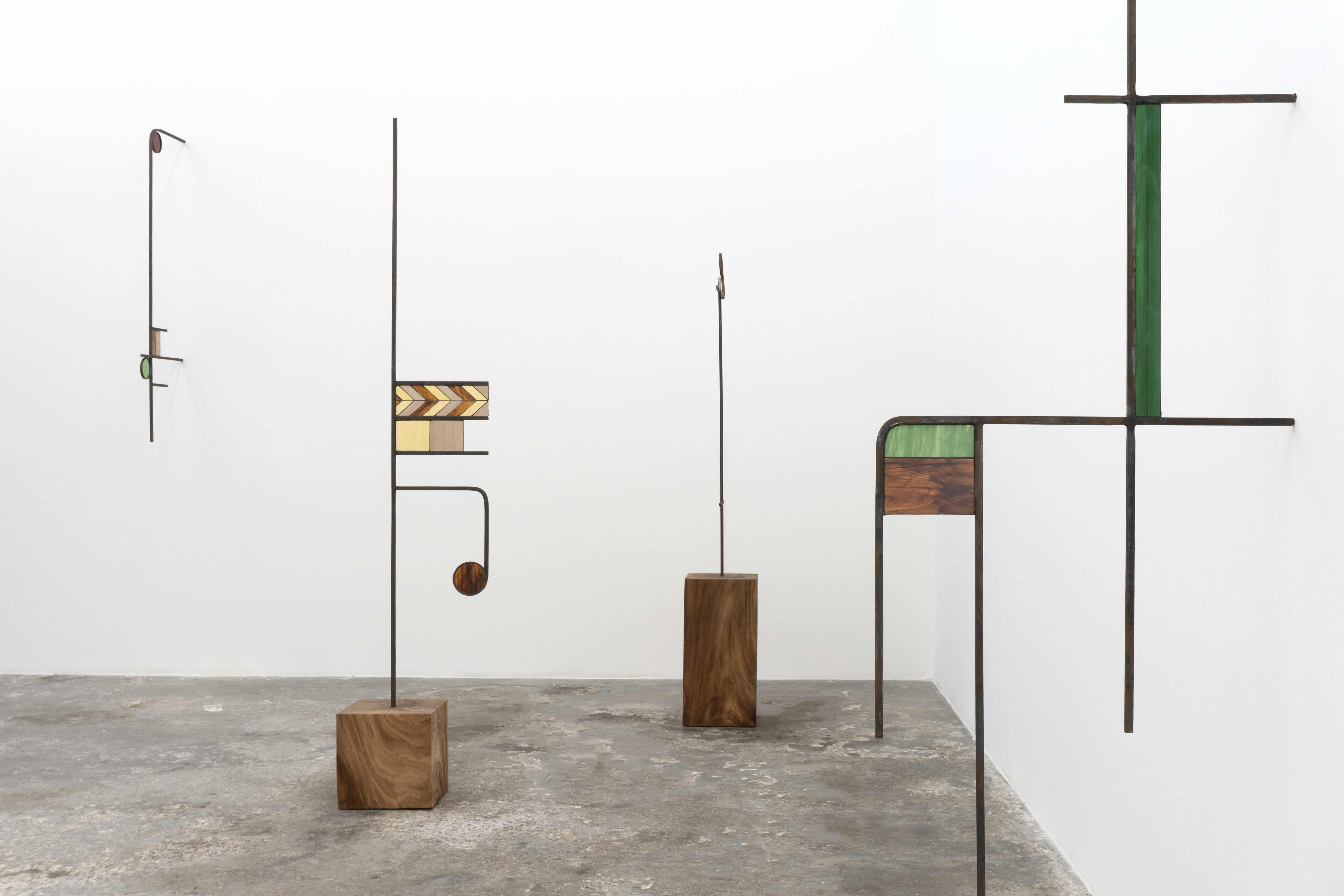 Percusión y abrasión. Sobre "Donde terminan las montañas" de Cynthia Gutiérrez en Galería CURRO
